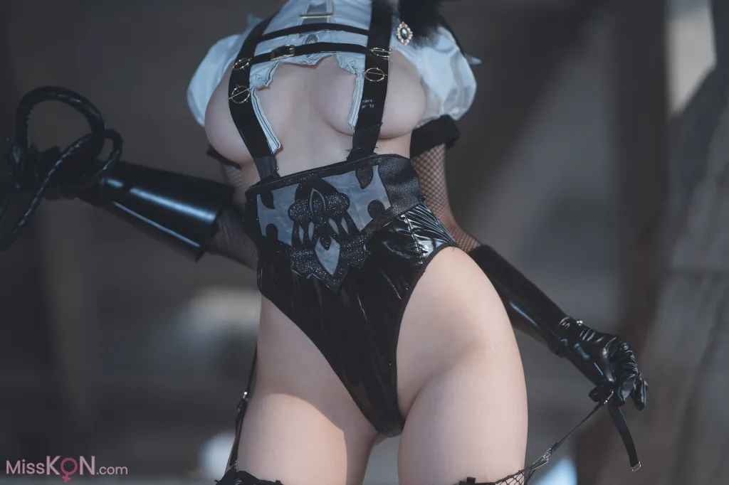 Coser@云溪溪 (Yunx1x1) & 奶桃: 2B本 YoRHa No.2 Type B 上 (172 photos) 13 Coser@云溪溪 (Yunx1x1) & 奶桃: 2B本 YoRHa No.2 Type B 上 (172 photos) 13
