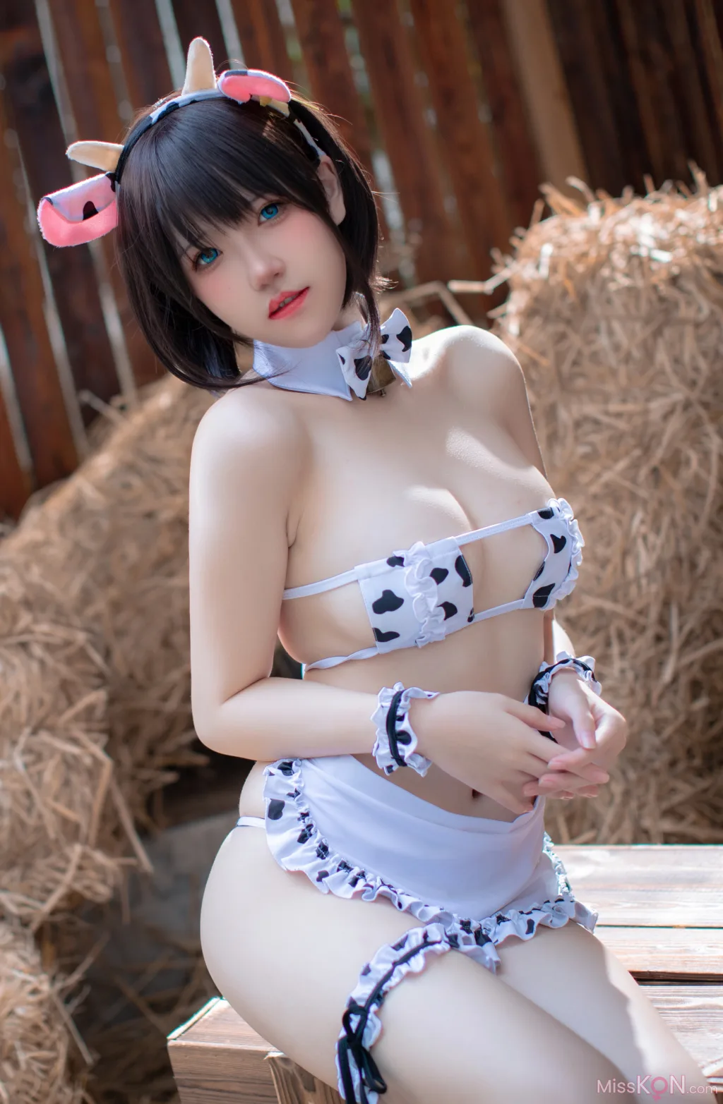 Coser@阿薰kaOri: 小薰喝牛奶 (57 photos) 