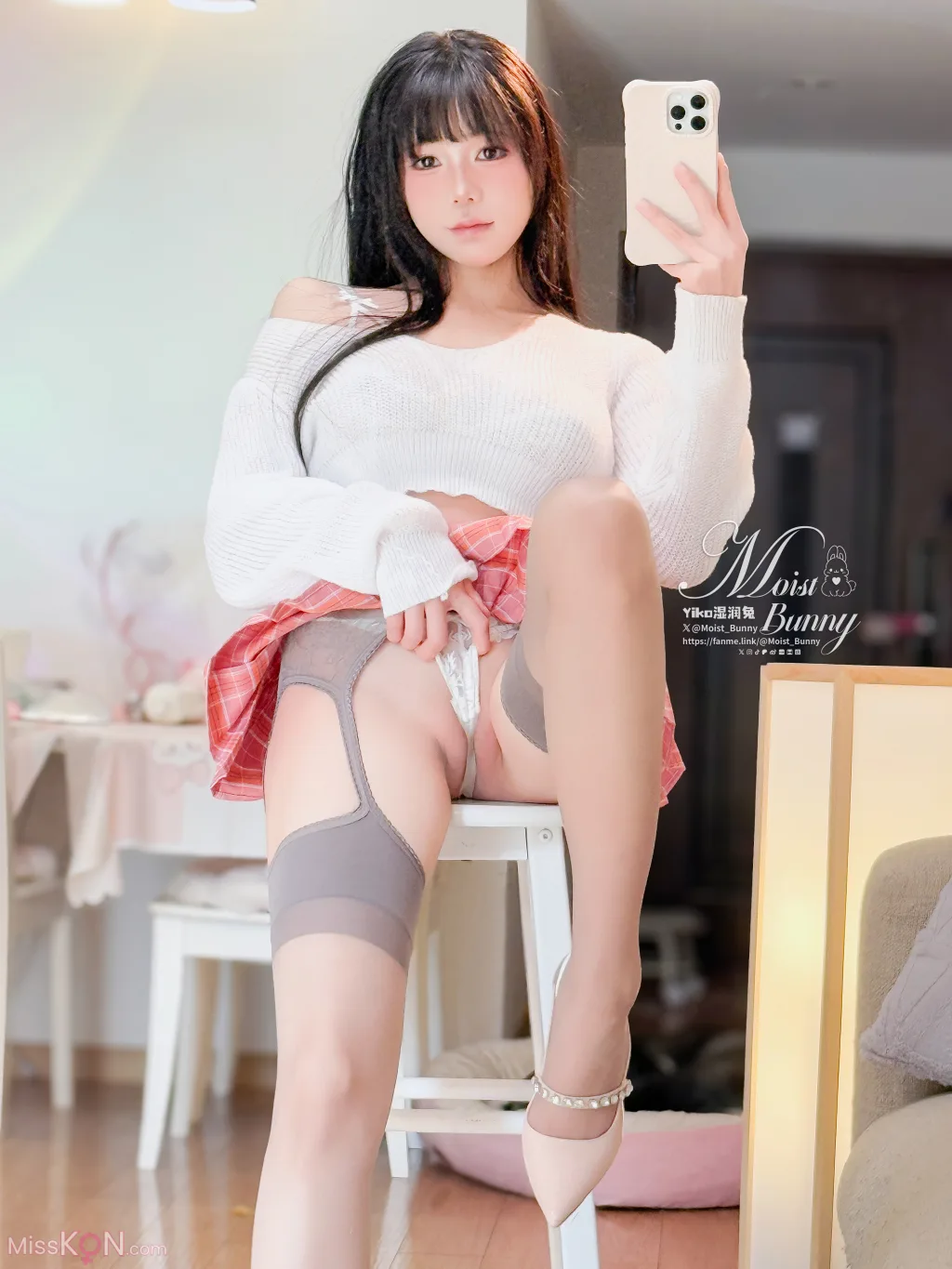 Coser@黏黏团子兔: 情人节特辑 浪漫假日 (76 photos ) 6 Coser@黏黏团子兔: 情人节特辑 浪漫假日 (76 photos ) 6