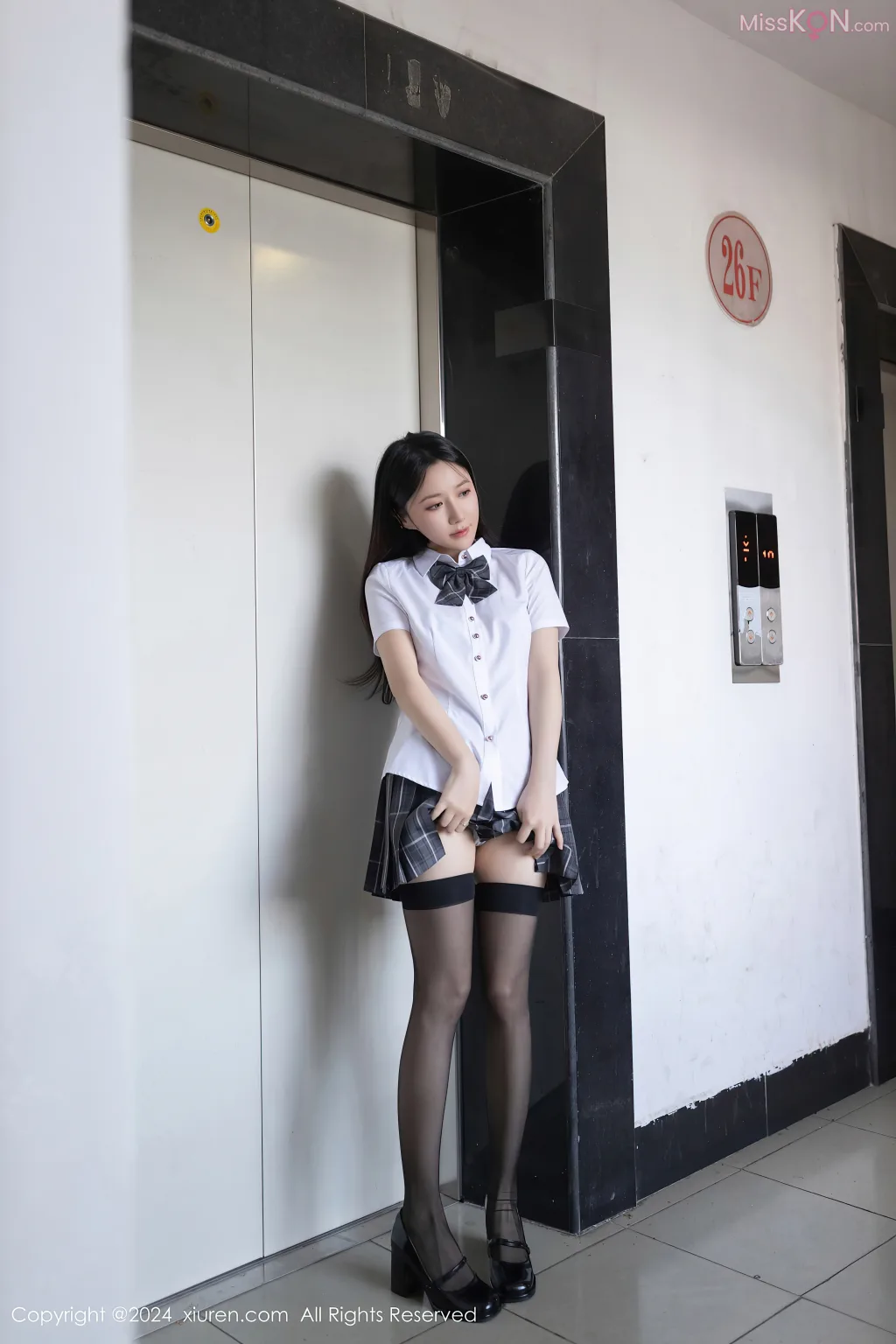 XIUREN No.8516 – 8525 (773 photos) 