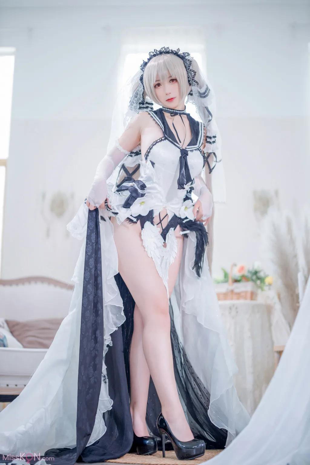 Coser@樱落酱w: 碧蓝航线 可畏 礼服 (20 photos) 