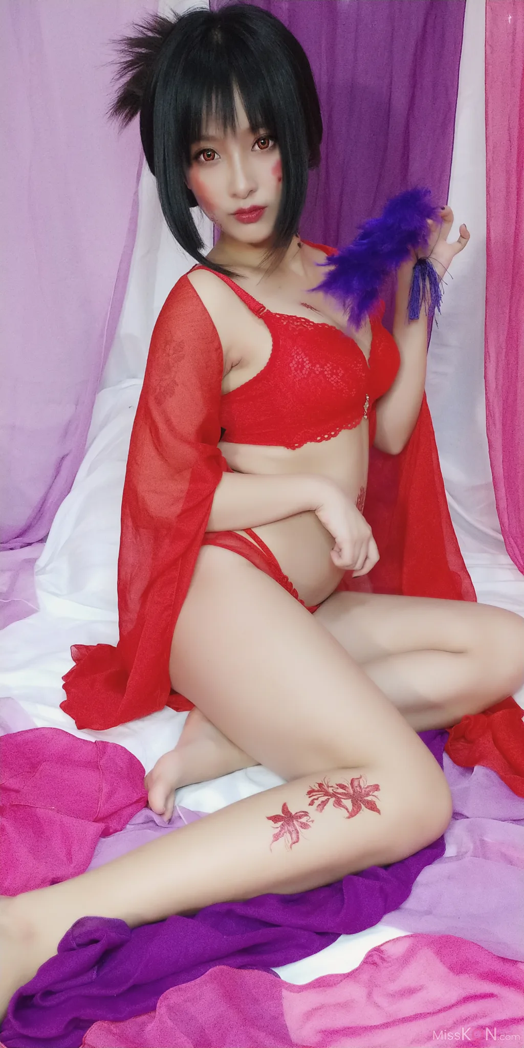 Coser@洛璃LoLiSAMA: 红女妖 (93 photos ) 2 Coser@洛璃LoLiSAMA: 红女妖 (93 photos ) 2