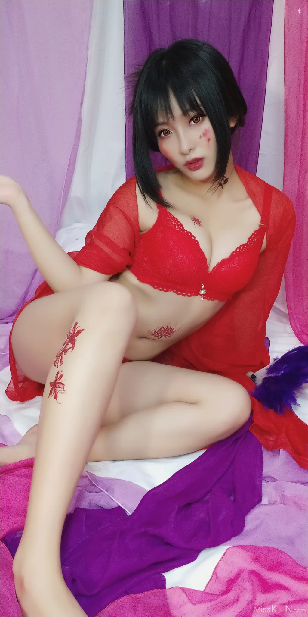 Coser@洛璃LoLiSAMA: 红女妖 (93 photos ) 