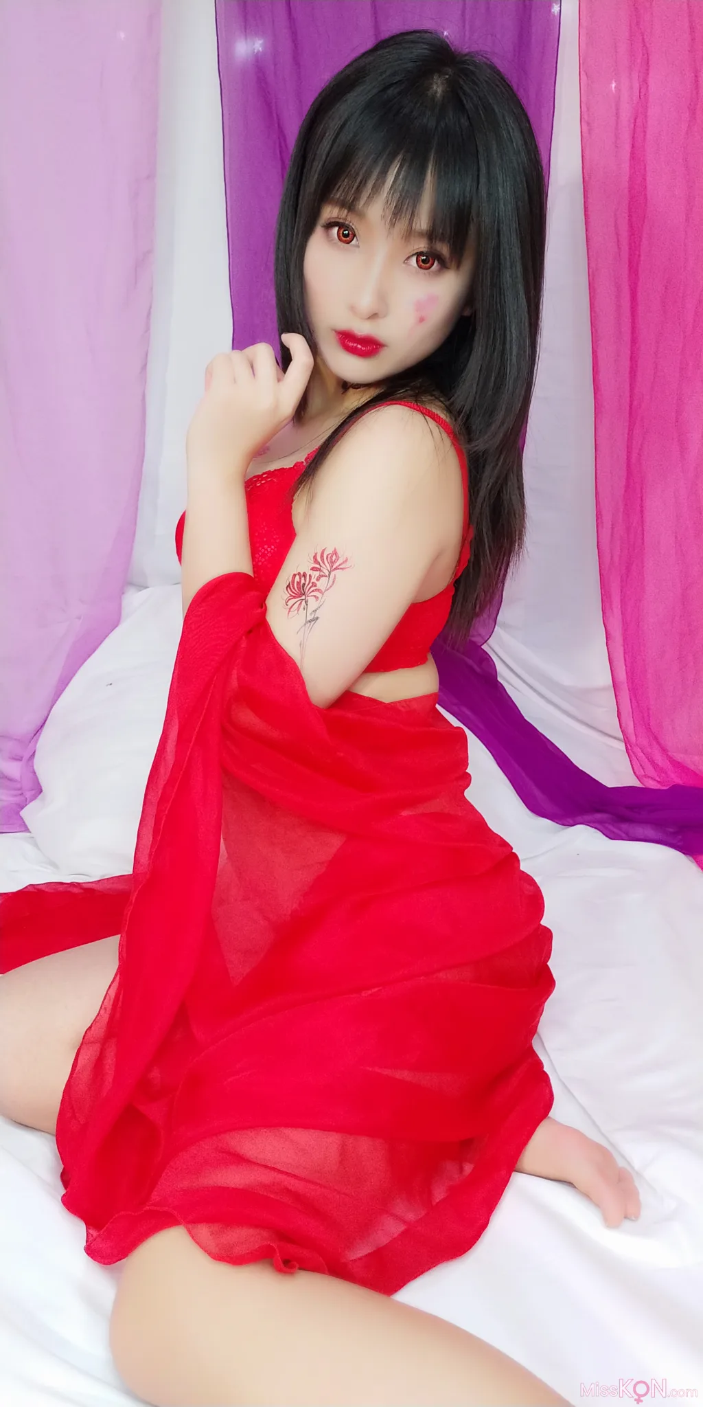 Coser@洛璃LoLiSAMA: 红女妖 (93 photos ) 10 Coser@洛璃LoLiSAMA: 红女妖 (93 photos ) 10