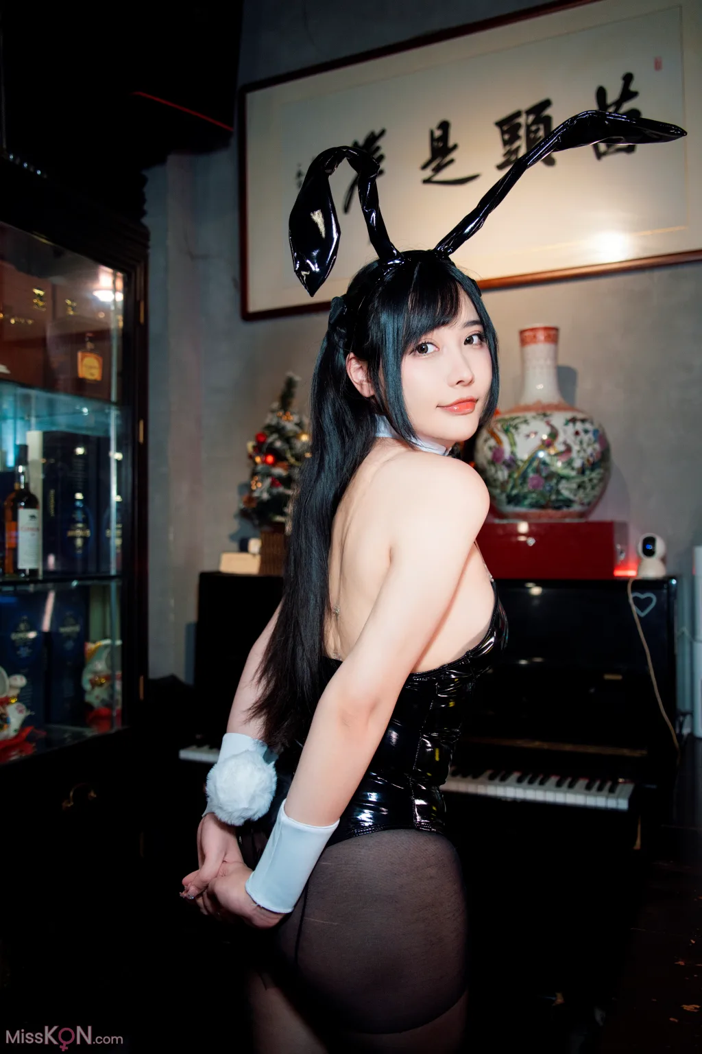 Coser@糖果果Candy: 黑胶兔兔2 (159 photos) 17 Coser@糖果果Candy: 黑胶兔兔2 (159 photos) 17