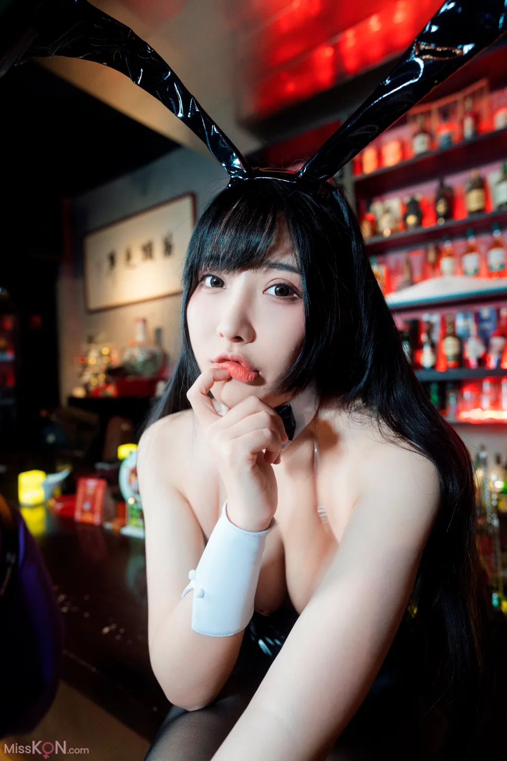 Coser@糖果果Candy: 黑胶兔兔2 (159 photos) 12 Coser@糖果果Candy: 黑胶兔兔2 (159 photos) 12