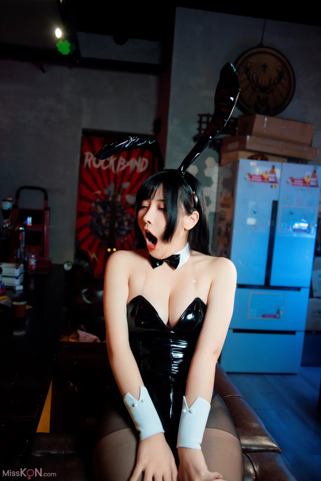 Coser@糖果果Candy: 黑胶兔兔2 (159 photos) 11 Coser@糖果果Candy: 黑胶兔兔2 (159 photos) 11