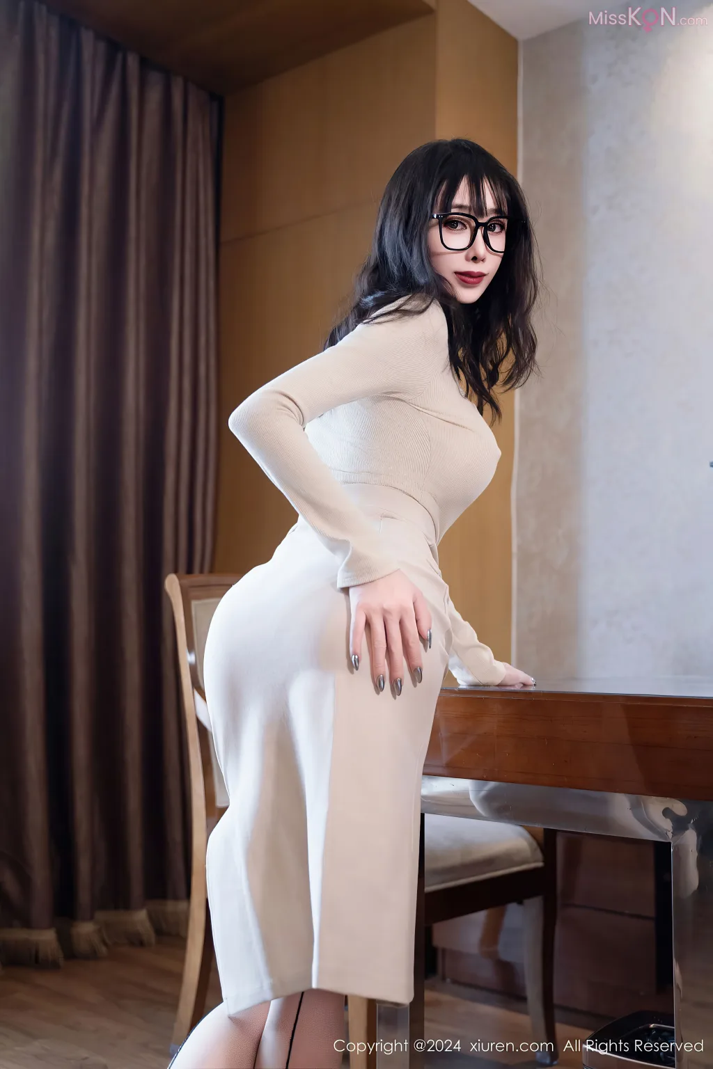 XIUREN No.8386 – 8395 (843 photos) 17 XIUREN No.8386 – 8395 (843 photos) 17