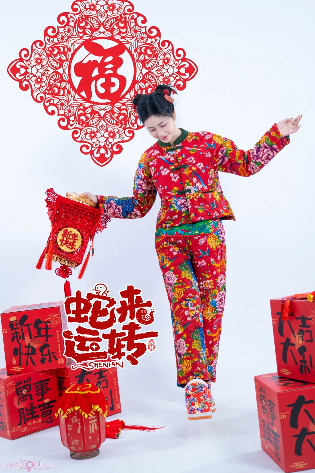 Coser@年年Nnian: 蛇来运转 (80 photos) 