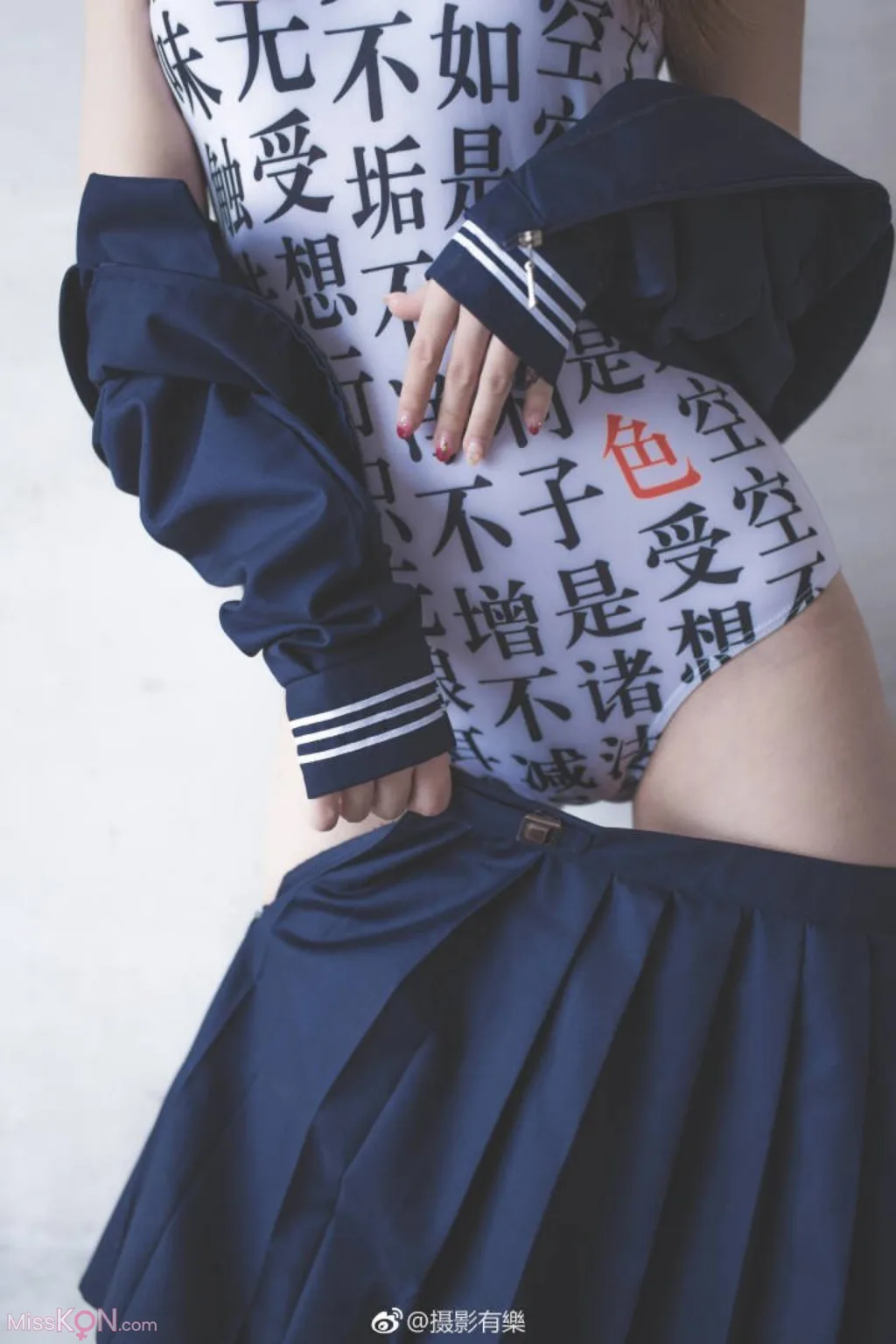 yoller@youleing (197 photos ) 7 yoller@youleing (197 photos ) 7