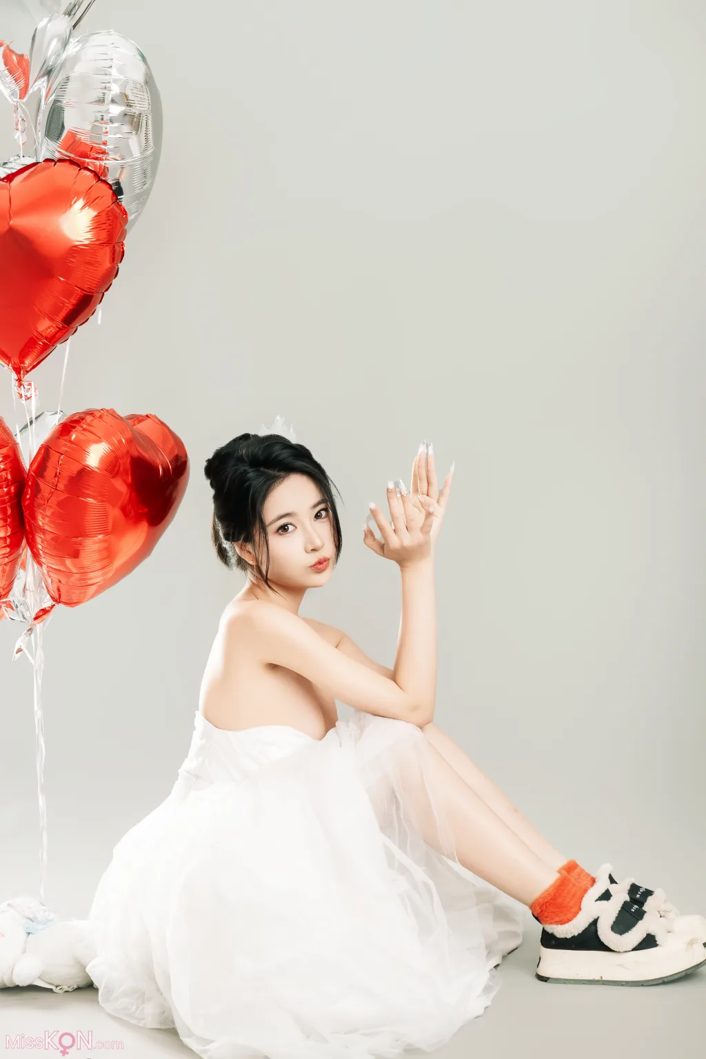 Coser@年年Nnian: LOVE 情人节特别篇 (80 photos) 2 Coser@年年Nnian: LOVE 情人节特别篇 (80 photos) 2