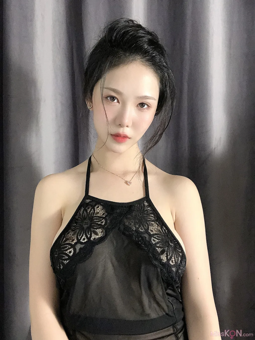 Coser@抖娘-利世: 透视 (15 photos ) 