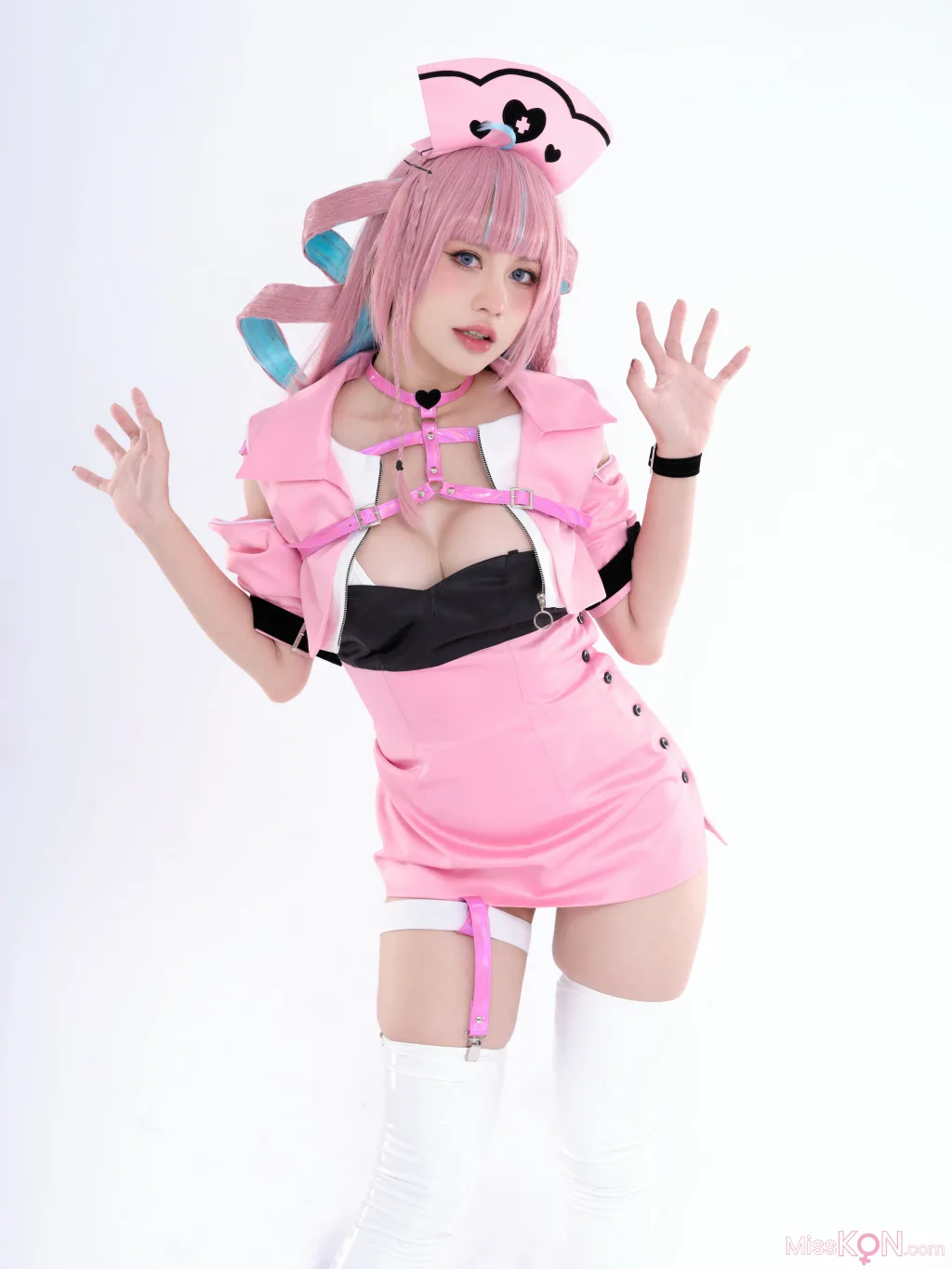 Coser@PingPing: Minato Aqua (Hololive) (28 photos) 