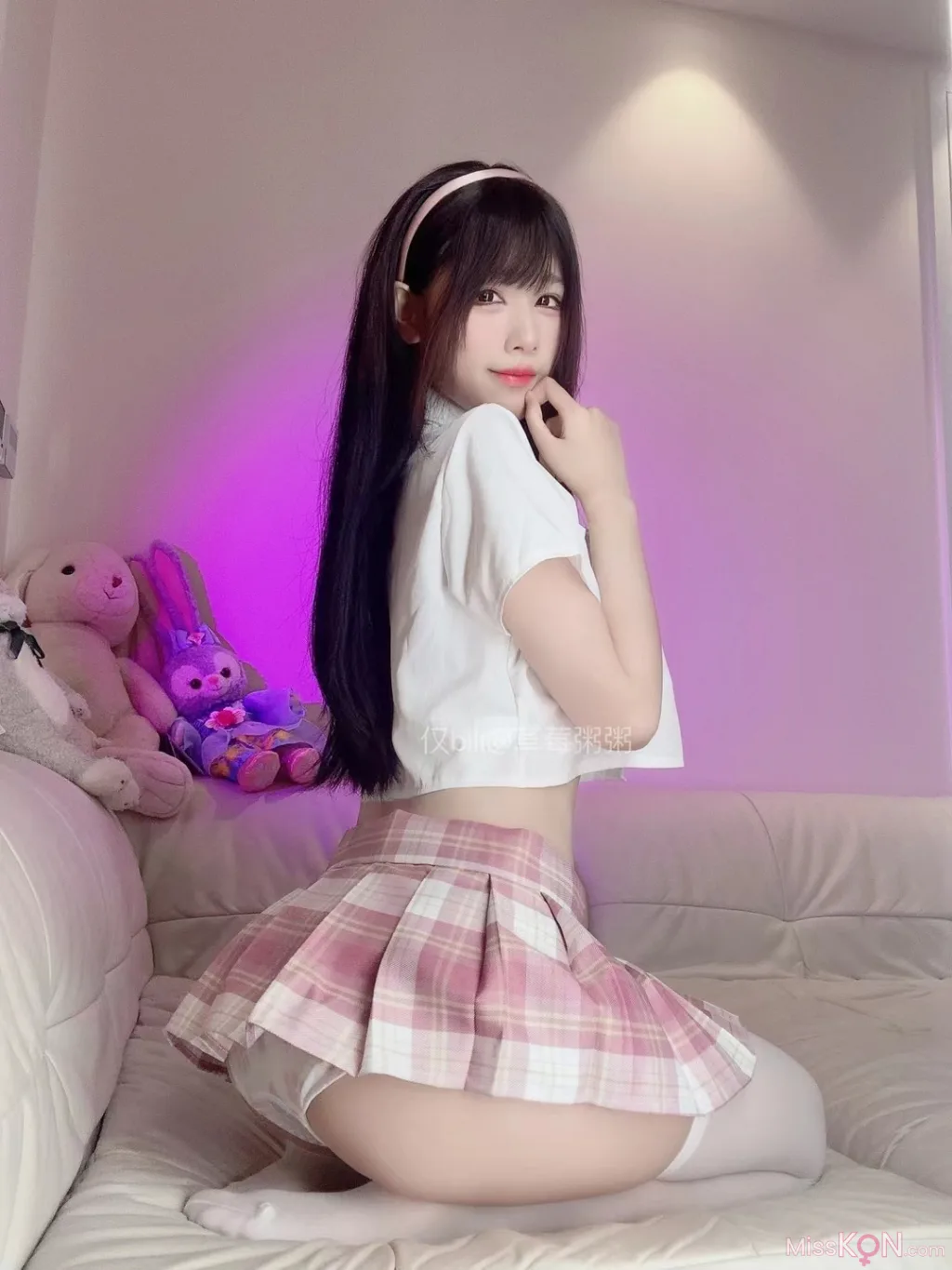 草莓粥粥: 2024年3月舰长福利 (210 photos ) 17 草莓粥粥: 2024年3月舰长福利 (210 photos ) 17