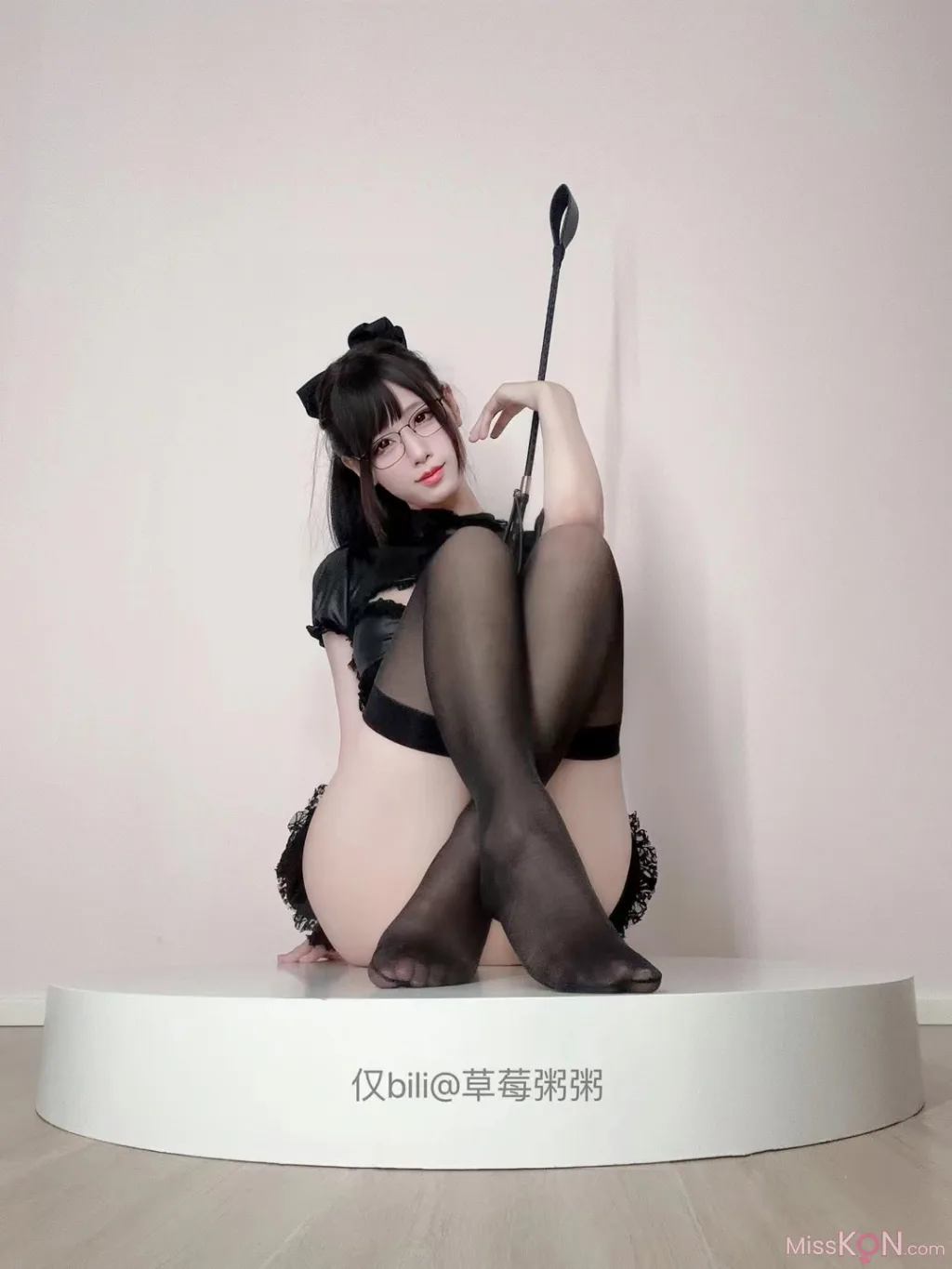 草莓粥粥: 2024年1-2月舰长福利 (221 photos ) 17 草莓粥粥: 2024年1-2月舰长福利 (221 photos ) 17