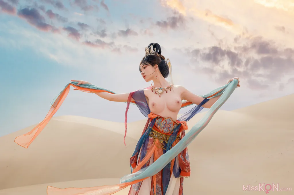Coser@年年Nnian: 飞天 (63 photos) 2 Coser@年年Nnian: 飞天 (63 photos) 2