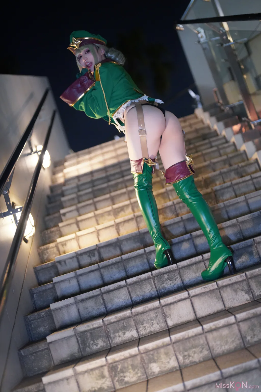 Coser@幼愛youmeko: 小琪舞豹式装甲 (41 photos ) 