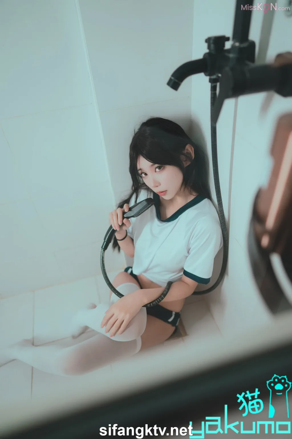 Coser@yakumo猫: 顶级情色摄影 身材超棒极限诱惑私拍 (177 photos ) 1 Coser@yakumo猫: 顶级情色摄影 身材超棒极限诱惑私拍 (177 photos ) 1