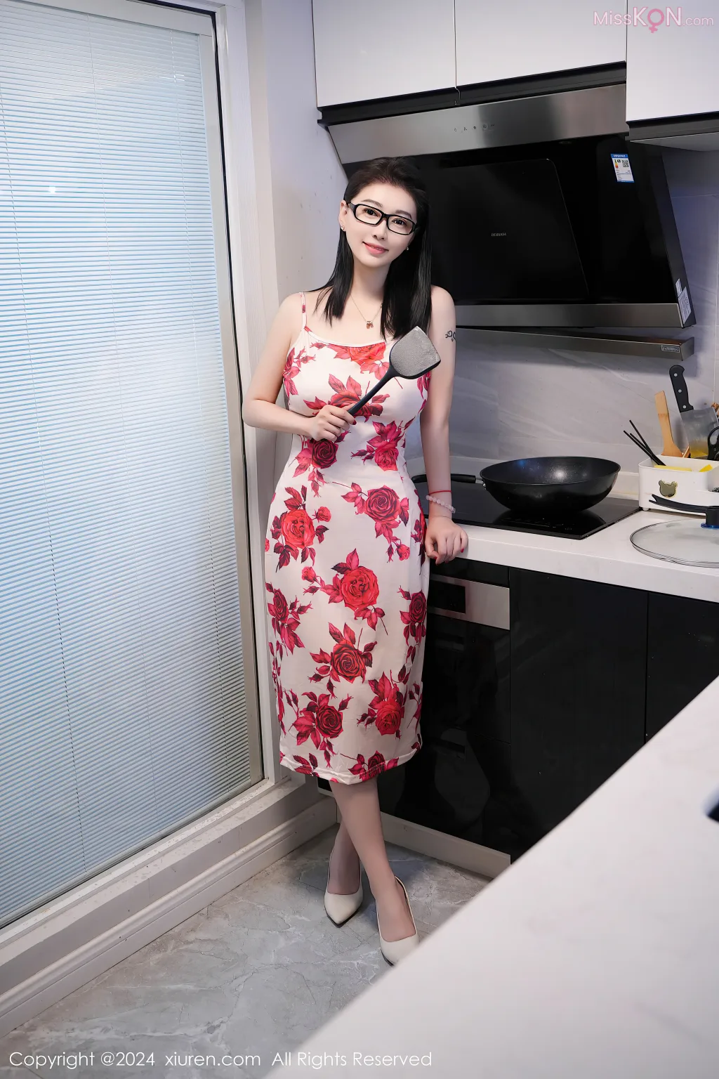 XIUREN No.8466 – 8475 (785 photos) 13 XIUREN No.8466 – 8475 (785 photos) 13
