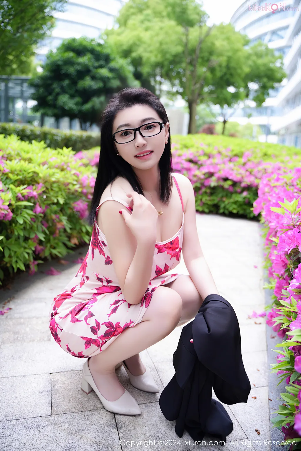 XIUREN No.8466 – 8475 (785 photos) 5 XIUREN No.8466 – 8475 (785 photos) 5