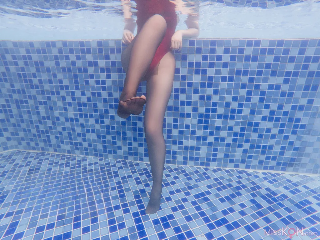 Coser@轩萧学姐: 竞泳本C (116 photos ) 3 Coser@轩萧学姐: 竞泳本C (116 photos ) 3