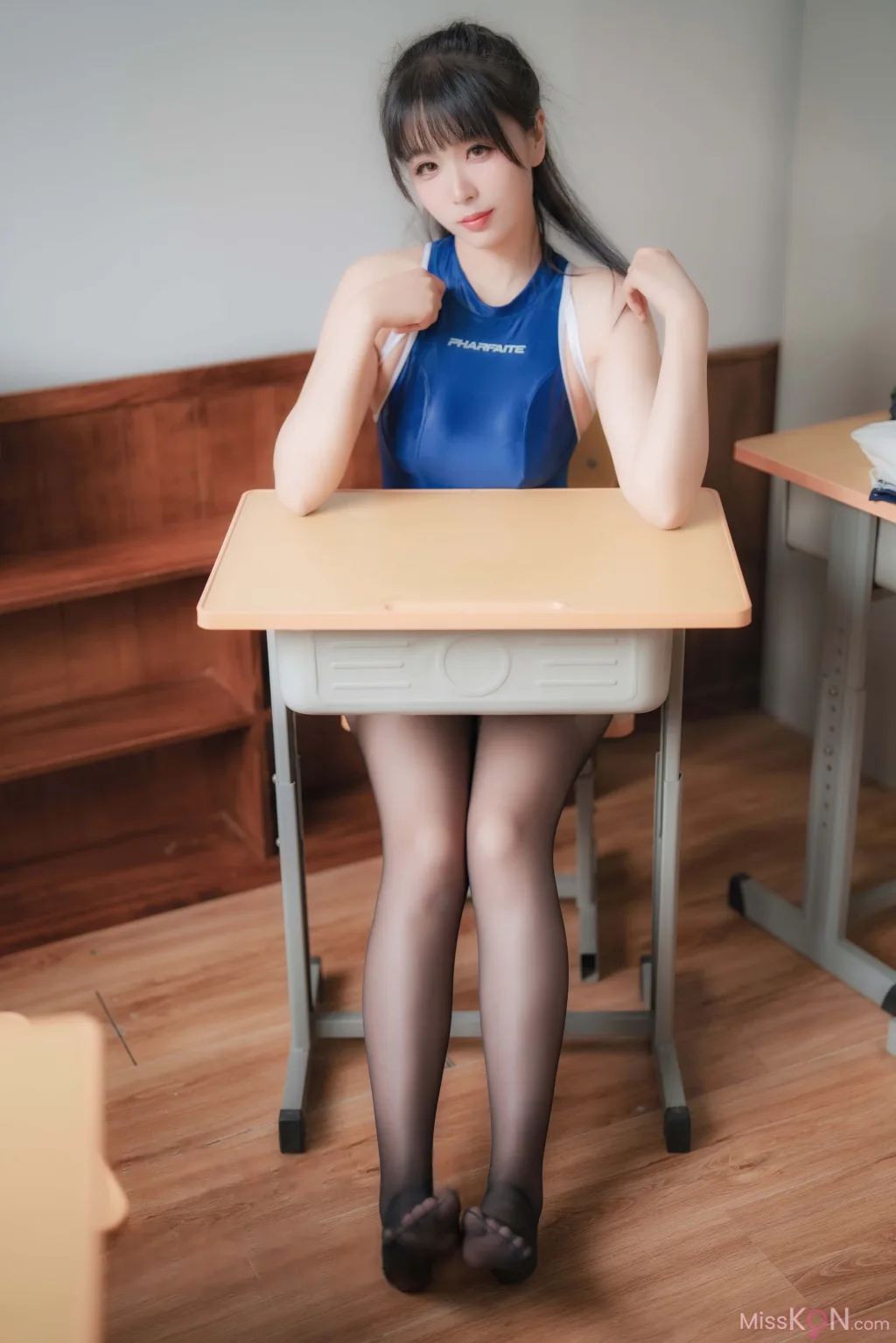 Coser@轩萧学姐: 竞泳本C (116 photos ) 8 Coser@轩萧学姐: 竞泳本C (116 photos ) 8