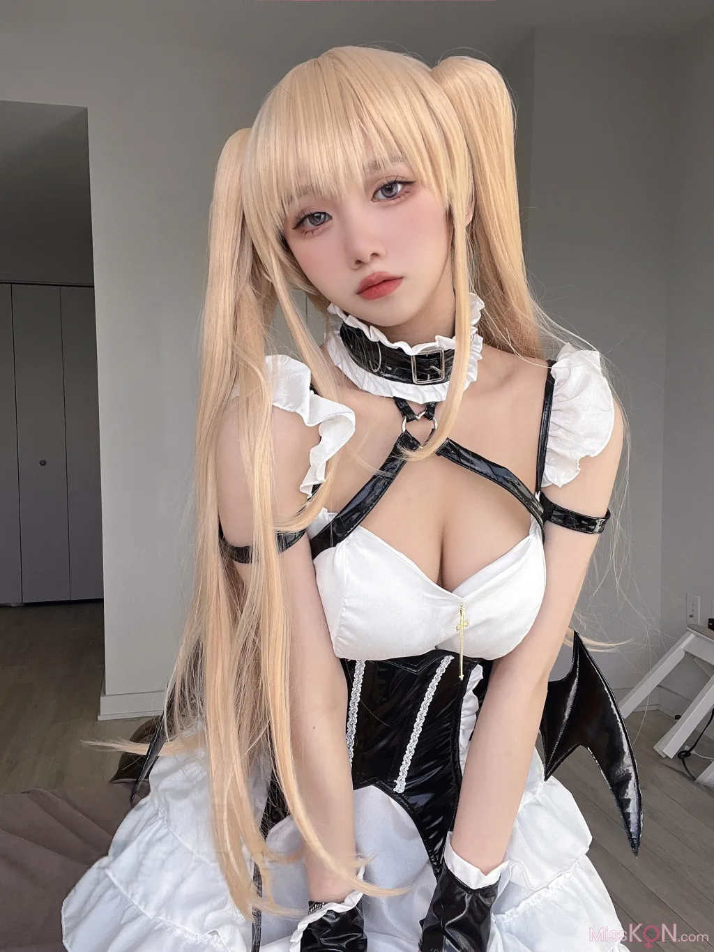 Coser@果咩酱w: 万圣节 小恶魔 (50 photos) 