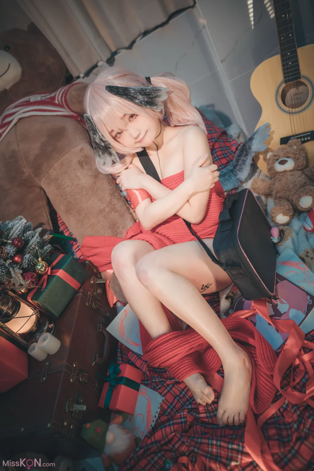 Coser@神沢永莉: 请签收小春的礼物 (92 photos ) 