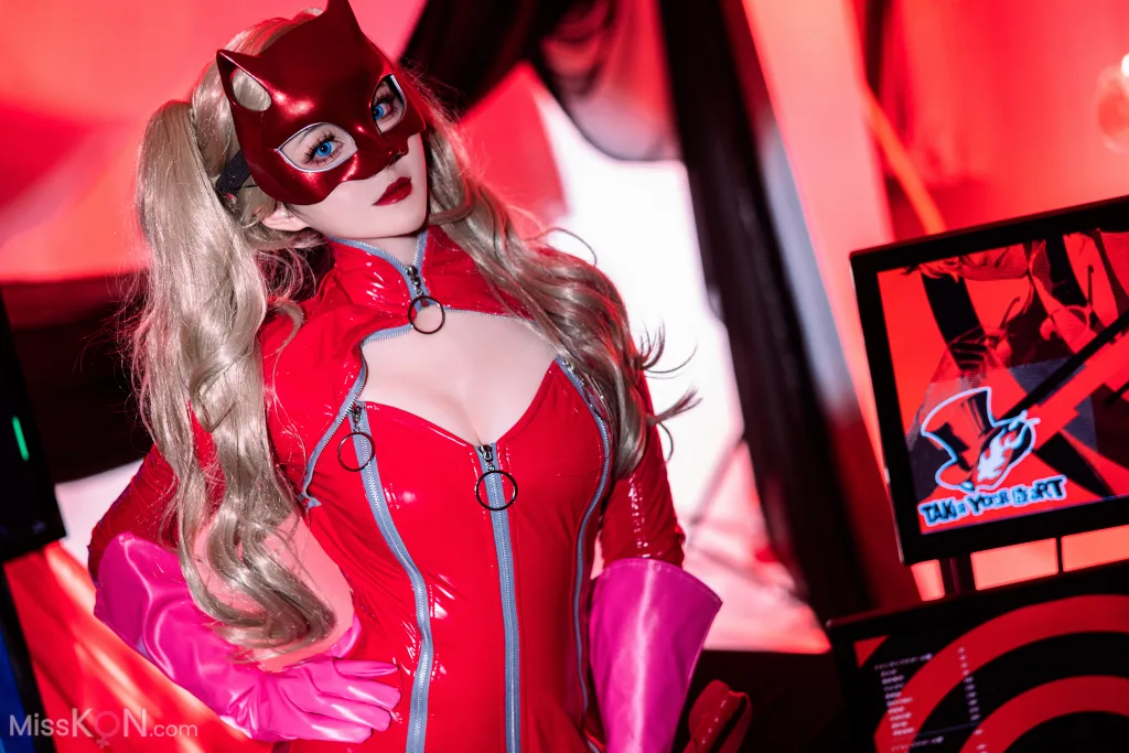 Coser@Natsuko夏夏子: 女神异闻录5 高卷杏 (50 photos) 