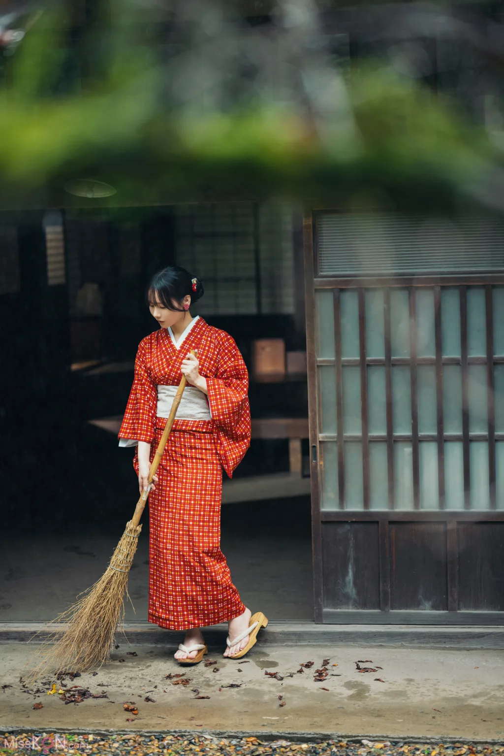 Coser@けん研 (けんけん): くの一忍法お色気の術DL写真集 (162 photos) 