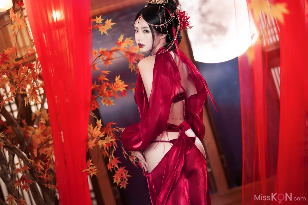 Coser@清水由乃: 月下舞姬 (58 photos) 