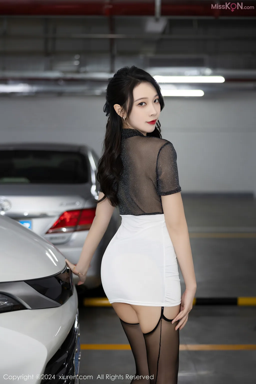 XIUREN No.8016 – 8025 (806 photos) 6 XIUREN No.8016 – 8025 (806 photos) 6