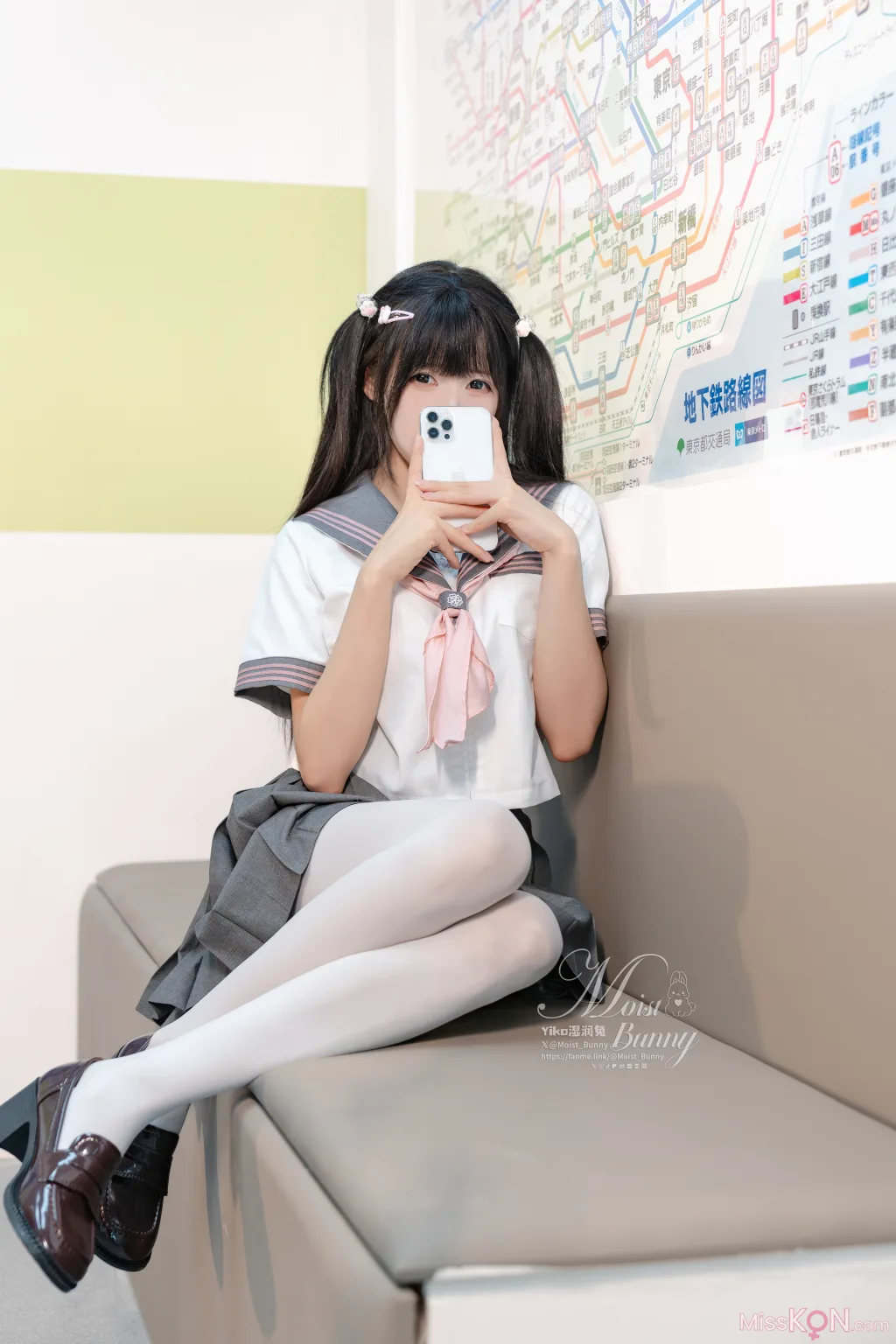 Coser@黏黏团子兔: 12月作品『地铁萌妹』 恋爱循环 (165 photos ) 4 Coser@黏黏团子兔: 12月作品『地铁萌妹』 恋爱循环 (165 photos ) 4