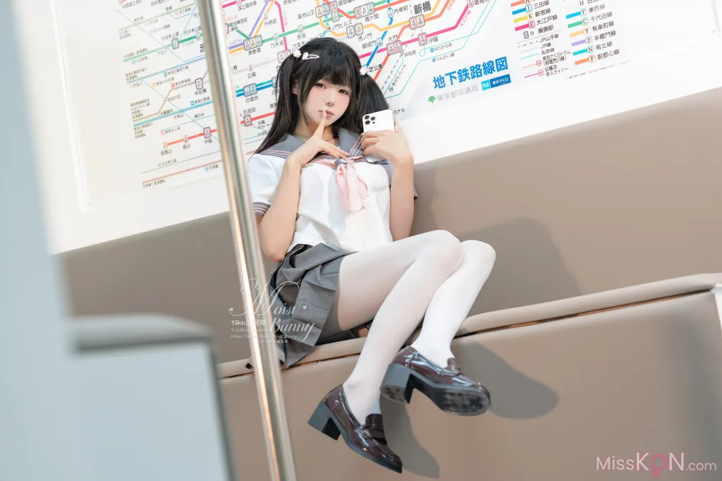 Coser@黏黏团子兔: 12月作品『地铁萌妹』 恋爱循环 (165 photos ) 15 Coser@黏黏团子兔: 12月作品『地铁萌妹』 恋爱循环 (165 photos ) 15