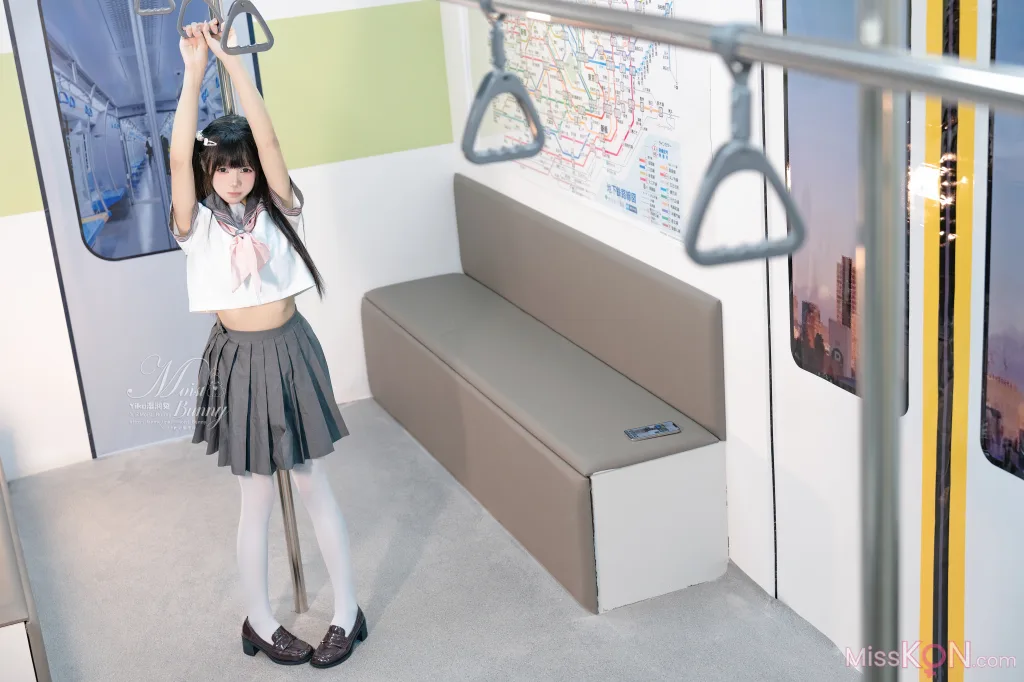 Coser@黏黏团子兔: 12月作品『地铁萌妹』 恋爱循环 (165 photos ) 0 Coser@黏黏团子兔: 12月作品『地铁萌妹』 恋爱循环 (165 photos ) 0