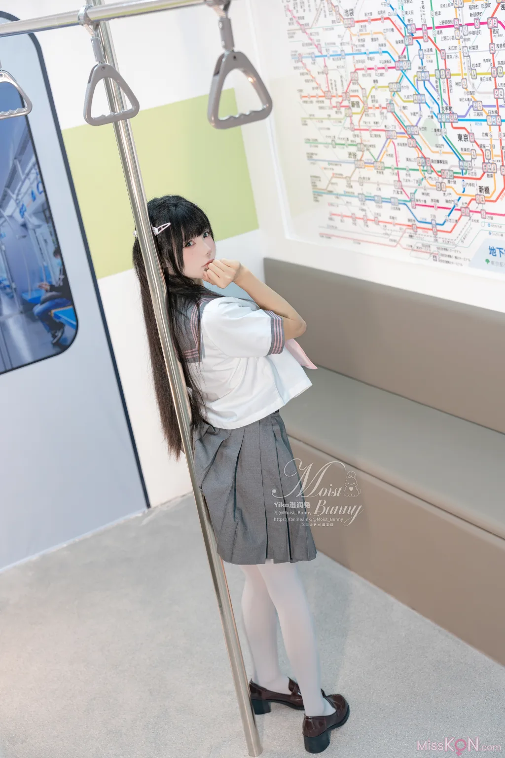 Coser@黏黏团子兔: 12月作品『地铁萌妹』 恋爱循环 (165 photos ) 2 Coser@黏黏团子兔: 12月作品『地铁萌妹』 恋爱循环 (165 photos ) 2