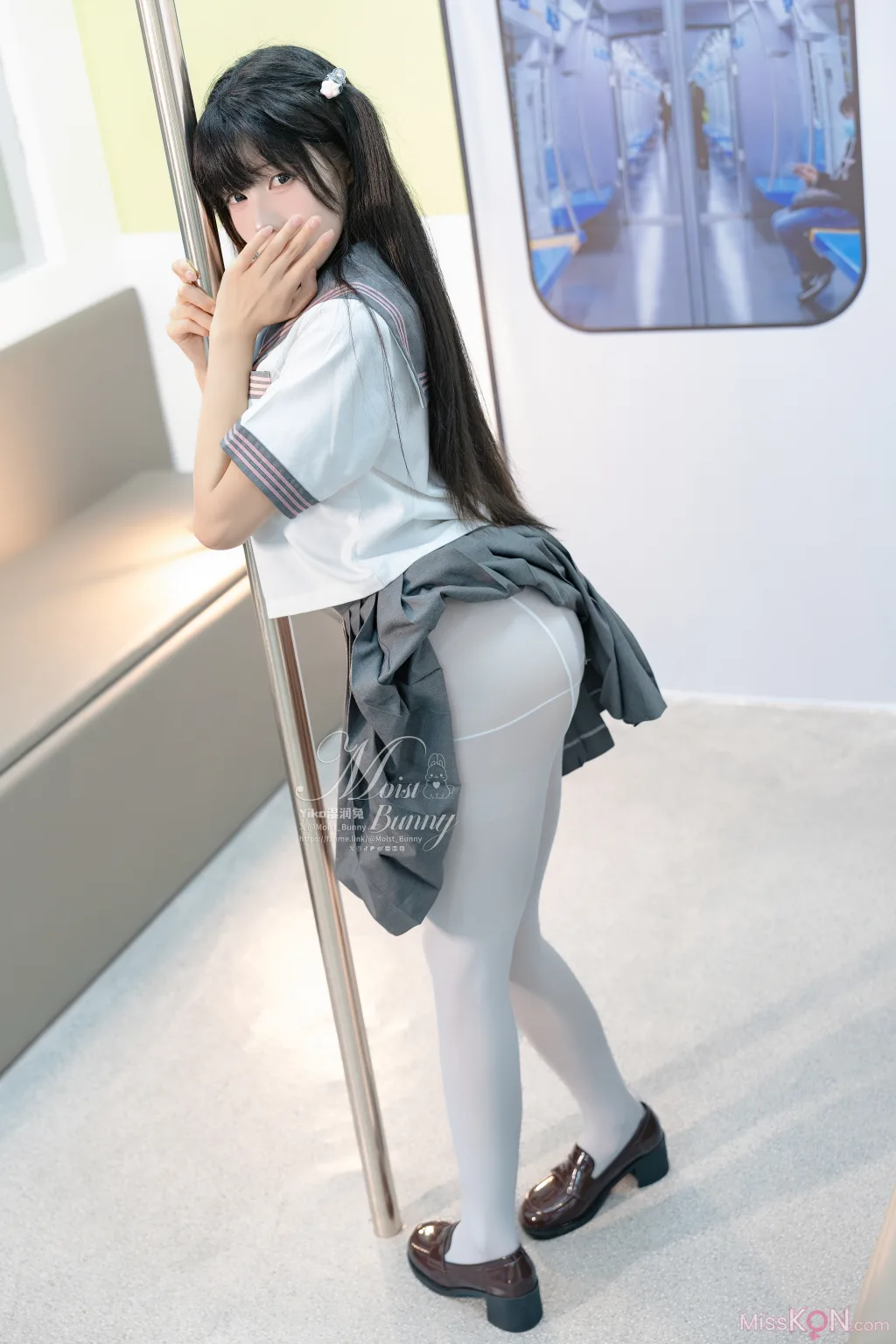 Coser@黏黏团子兔: 12月作品『地铁萌妹』 恋爱循环 (165 photos ) 13 Coser@黏黏团子兔: 12月作品『地铁萌妹』 恋爱循环 (165 photos ) 13