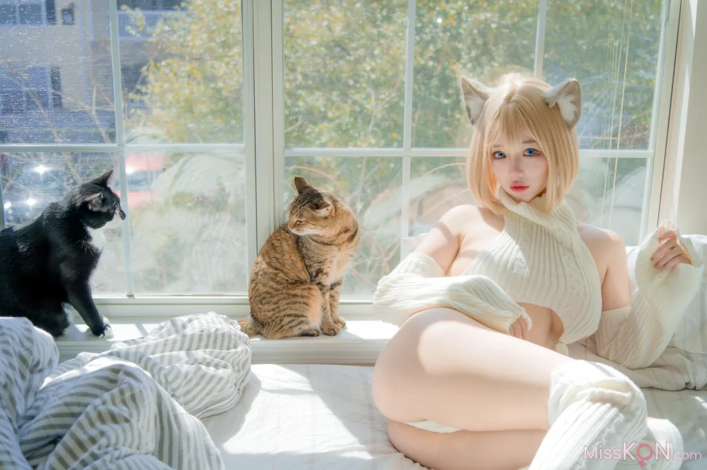 Coser@狐洛洛子: 慵懒白猫 (36 photos) 