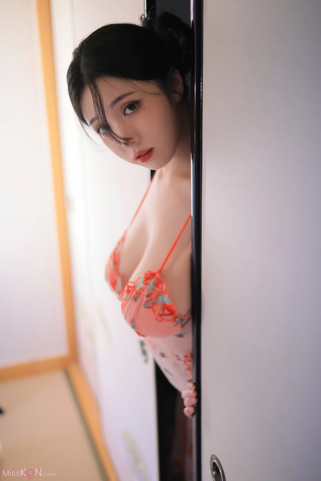 Yeon Woo (연우): Heat (148 photos ) 9 Yeon Woo (연우): Heat (148 photos ) 9
