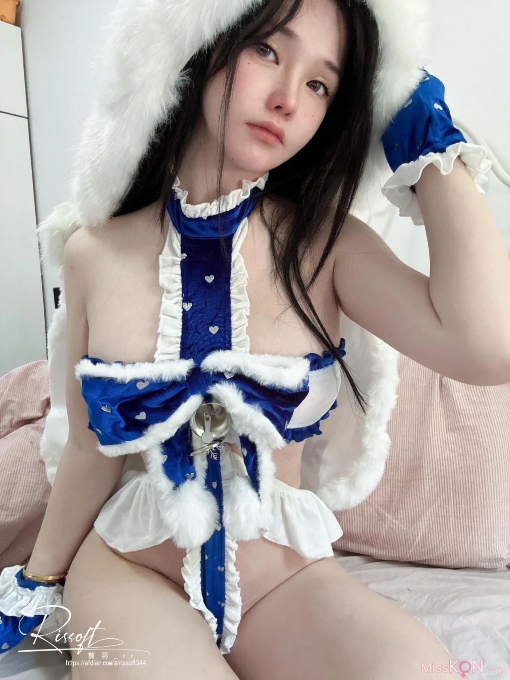 Coser@前羽_rr: 雪花自拍 (34 photos) 
