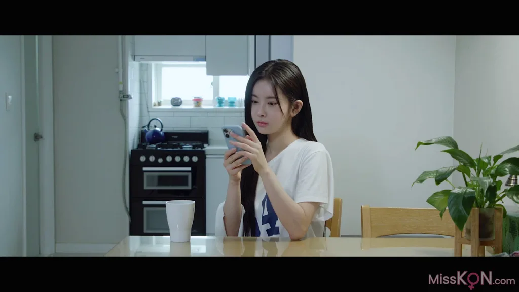 사이공 선셋 (2025) (33 photos )