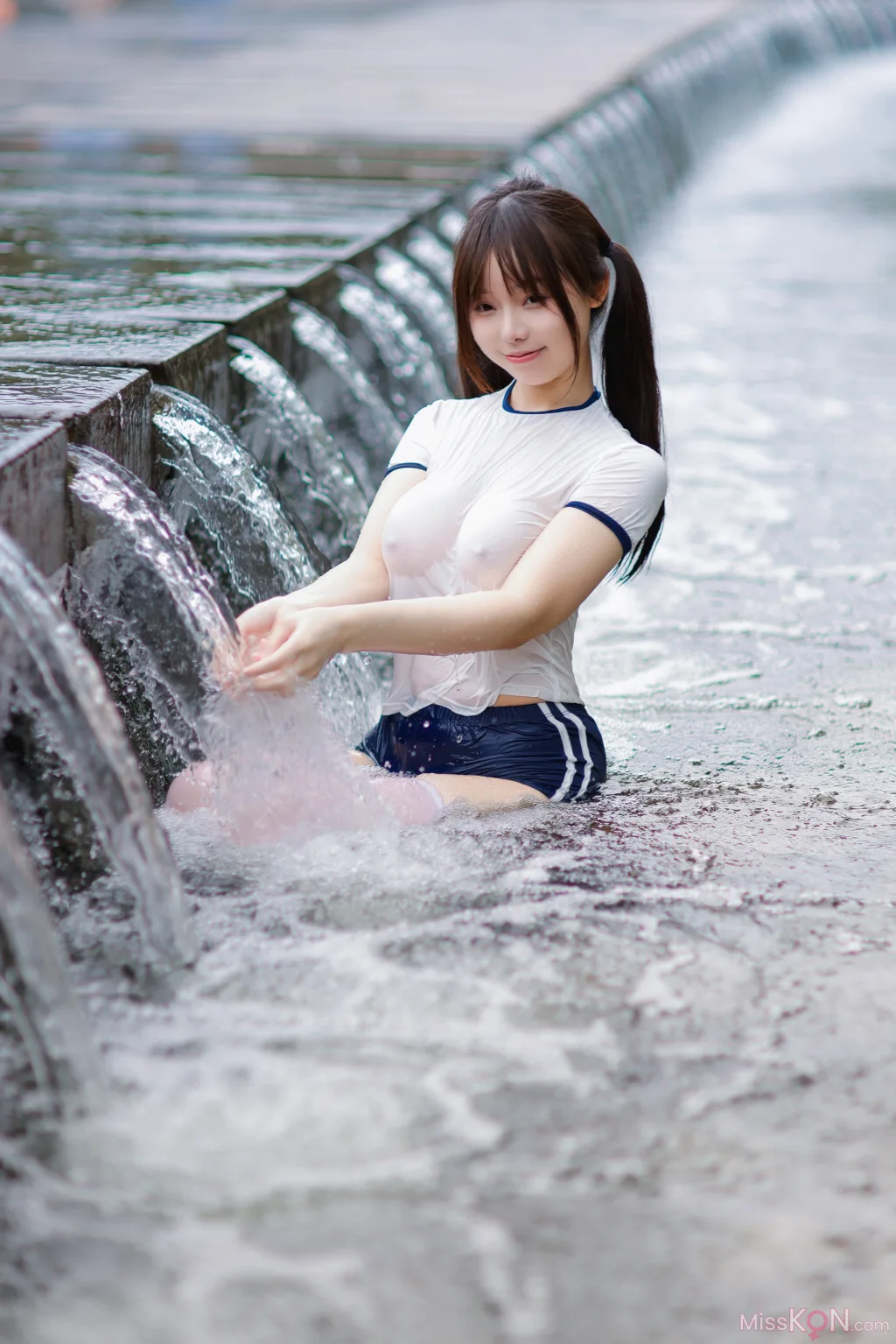 Coser@六味帝皇酱: 体操服 (60 photos) 1 Coser@六味帝皇酱: 体操服 (60 photos) 1