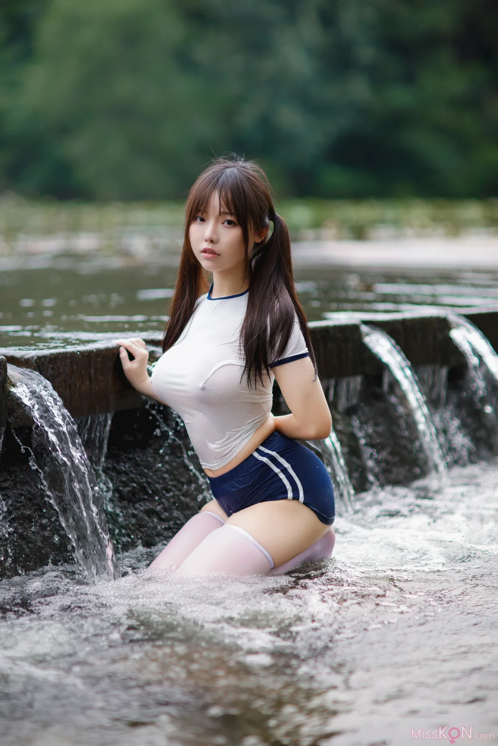 Coser@六味帝皇酱: 体操服 (60 photos) 0 Coser@六味帝皇酱: 体操服 (60 photos) 0
