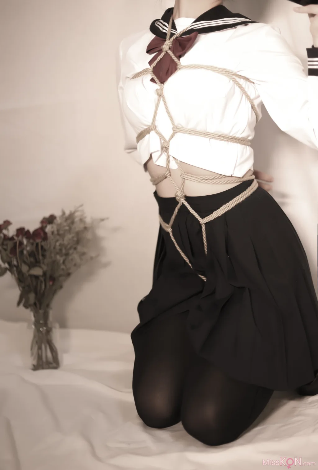 Coser@洛美: 捆绑Play (37 photos) 10 Coser@洛美: 捆绑Play (37 photos) 10