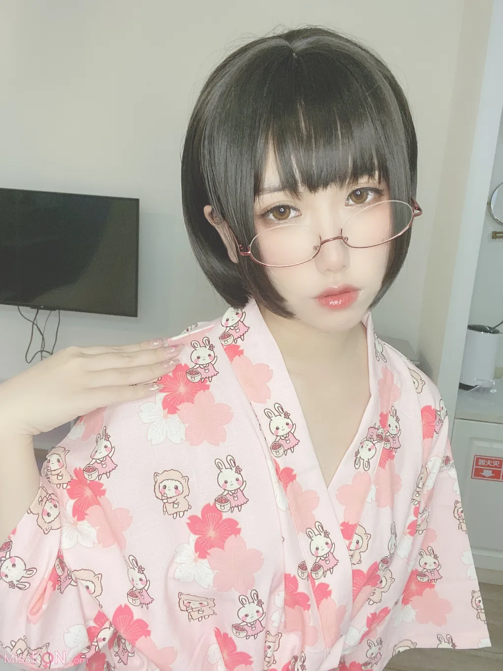 Coser@芋圆侑子: 少妇 (169 photos ) 7 Coser@芋圆侑子: 少妇 (169 photos ) 7
