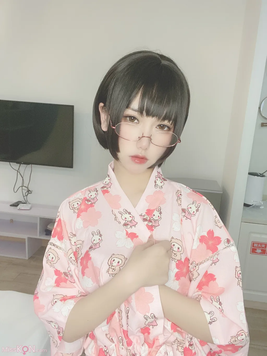 Coser@芋圆侑子: 少妇 (169 photos ) 6 Coser@芋圆侑子: 少妇 (169 photos ) 6