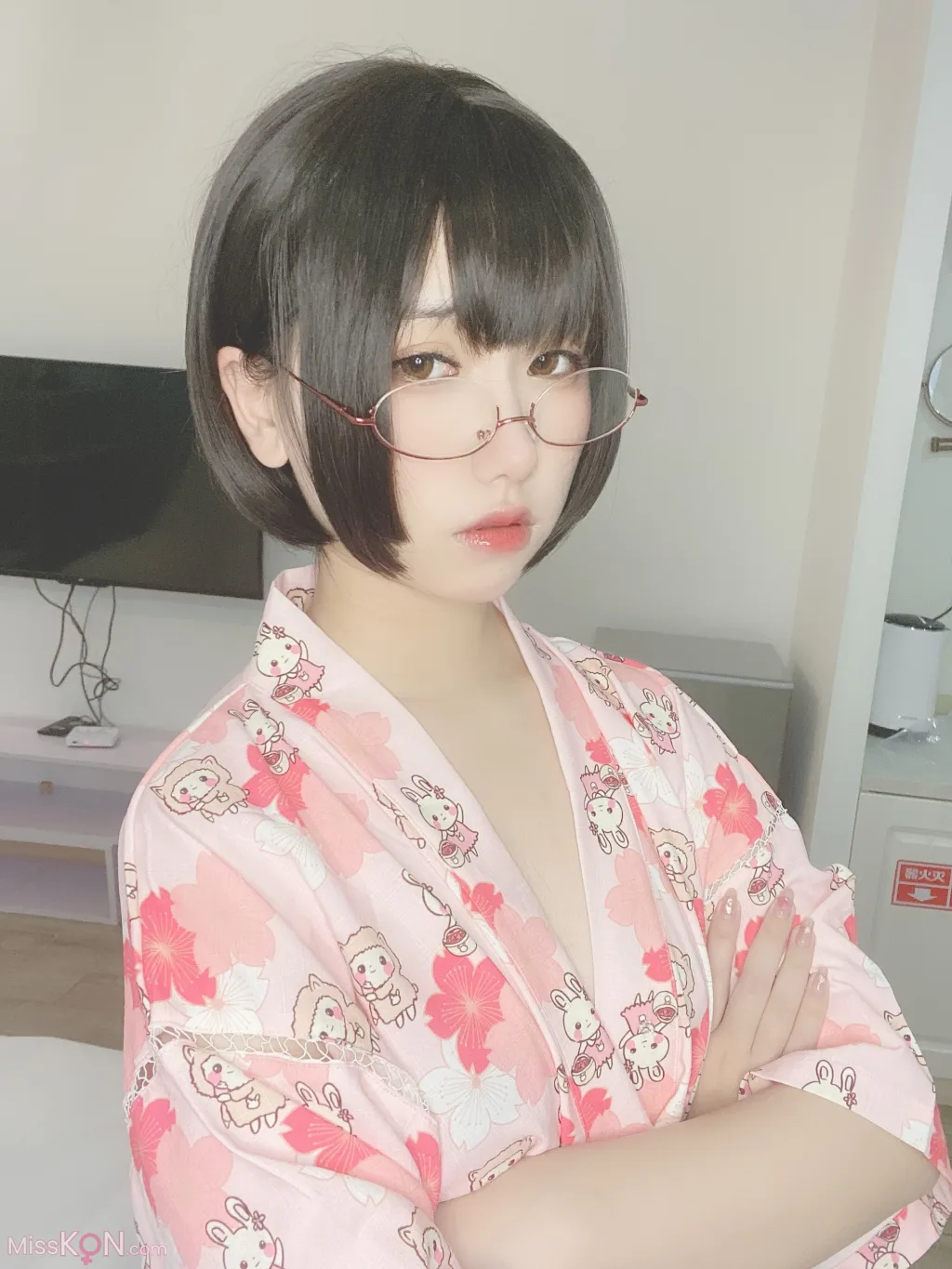 Coser@芋圆侑子: 少妇 (169 photos ) 3 Coser@芋圆侑子: 少妇 (169 photos ) 3