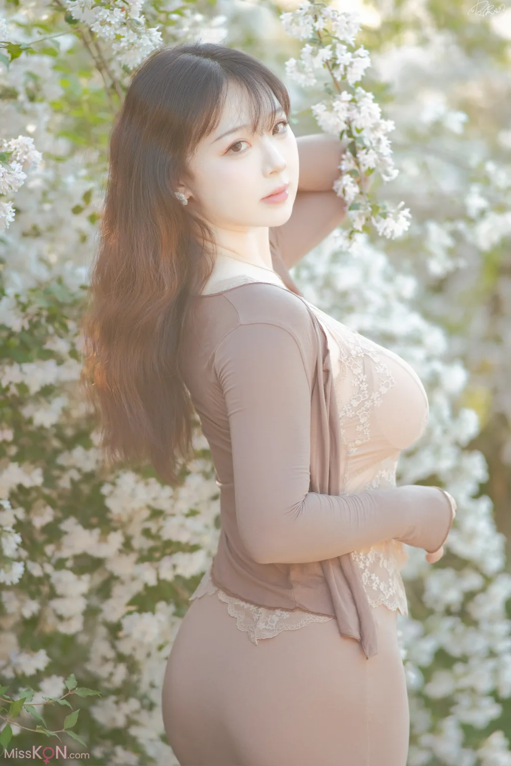 Coser@皮皮奶可可爱了啦: 猥实人妻 (54 photos) 0 Coser@皮皮奶可可爱了啦: 猥实人妻 (54 photos) 0