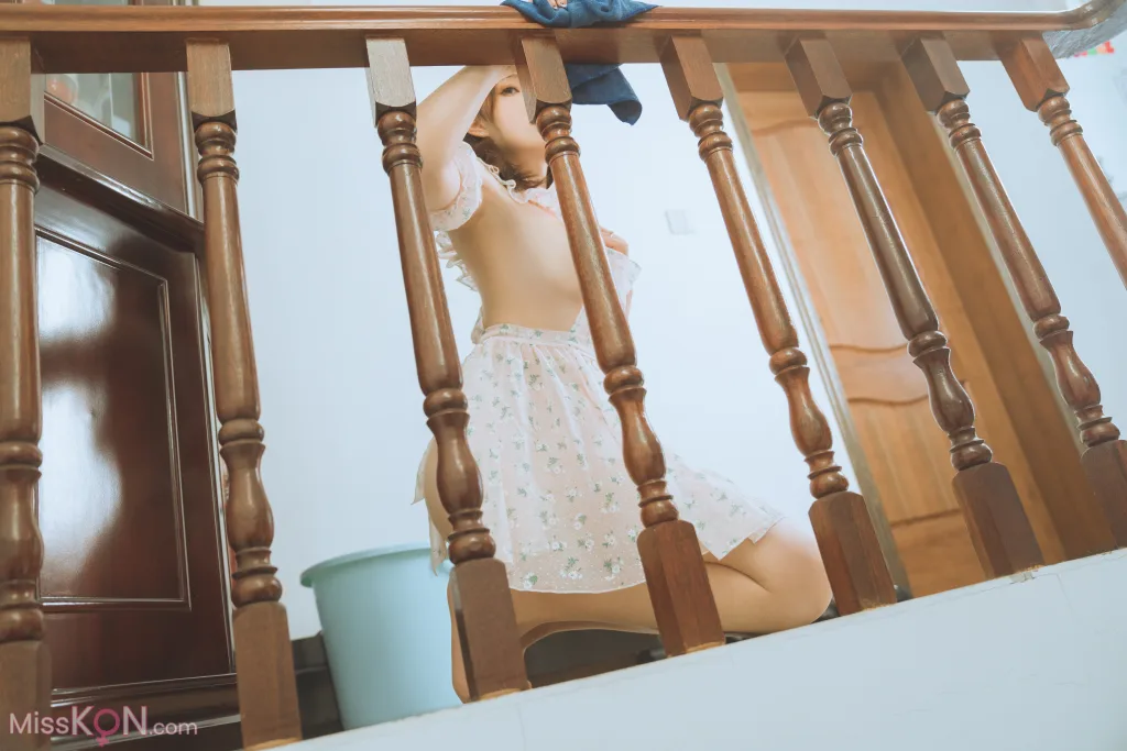 Coser@Natsuko夏夏子: 碎花围裙 (55 photos) 