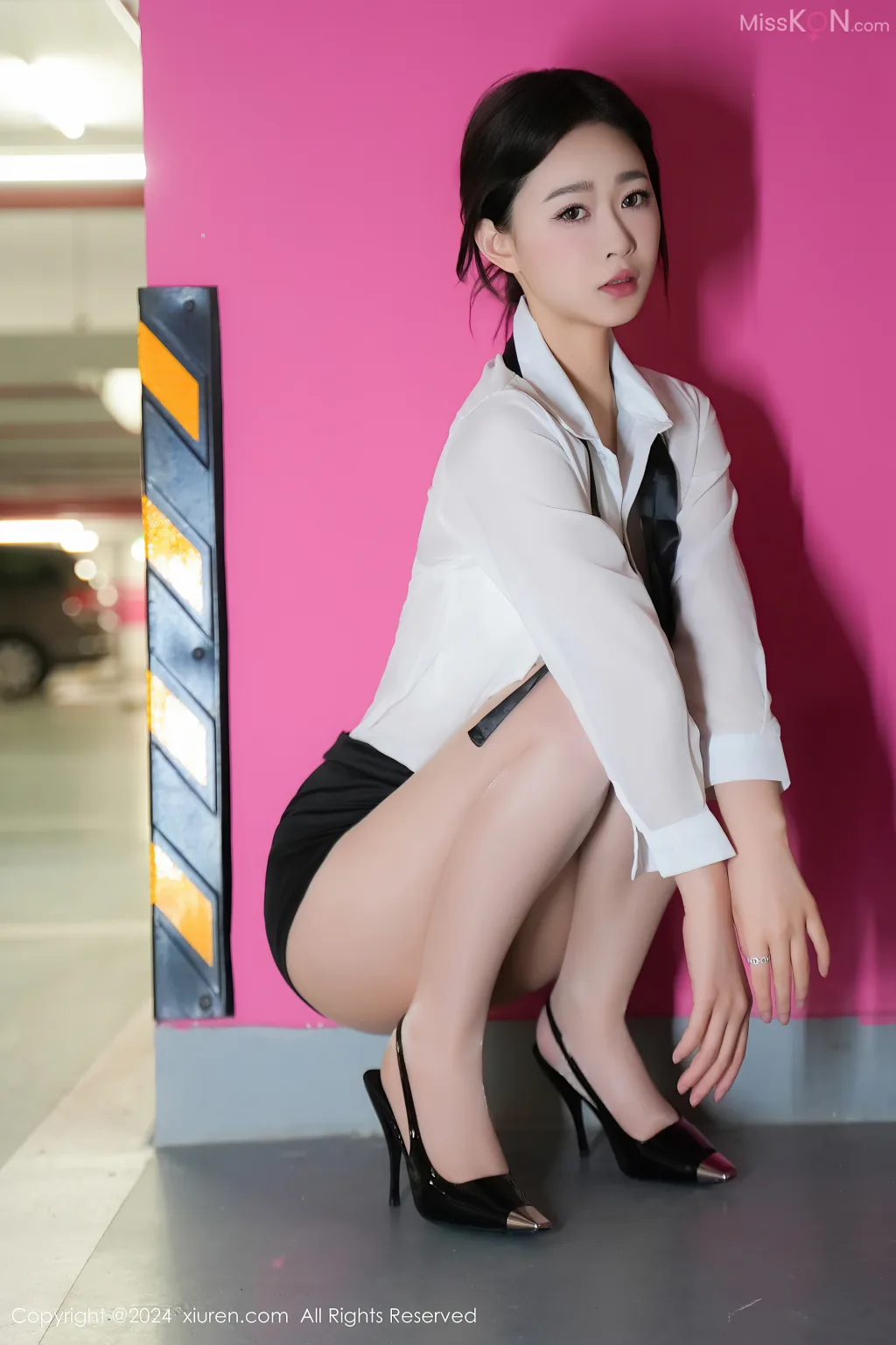 XIUREN No.8606 – 8615 (831 photos) 6 XIUREN No.8606 – 8615 (831 photos) 6